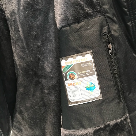 Winter Coat - Picture 3 of 6